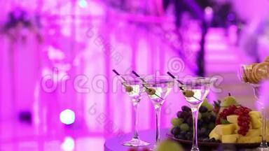 香槟杯，香槟杯，宴会设计，香槟特写，宴会内部